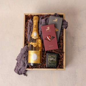 
                
                    Load image into Gallery viewer, Champagne Gift Box
                
            