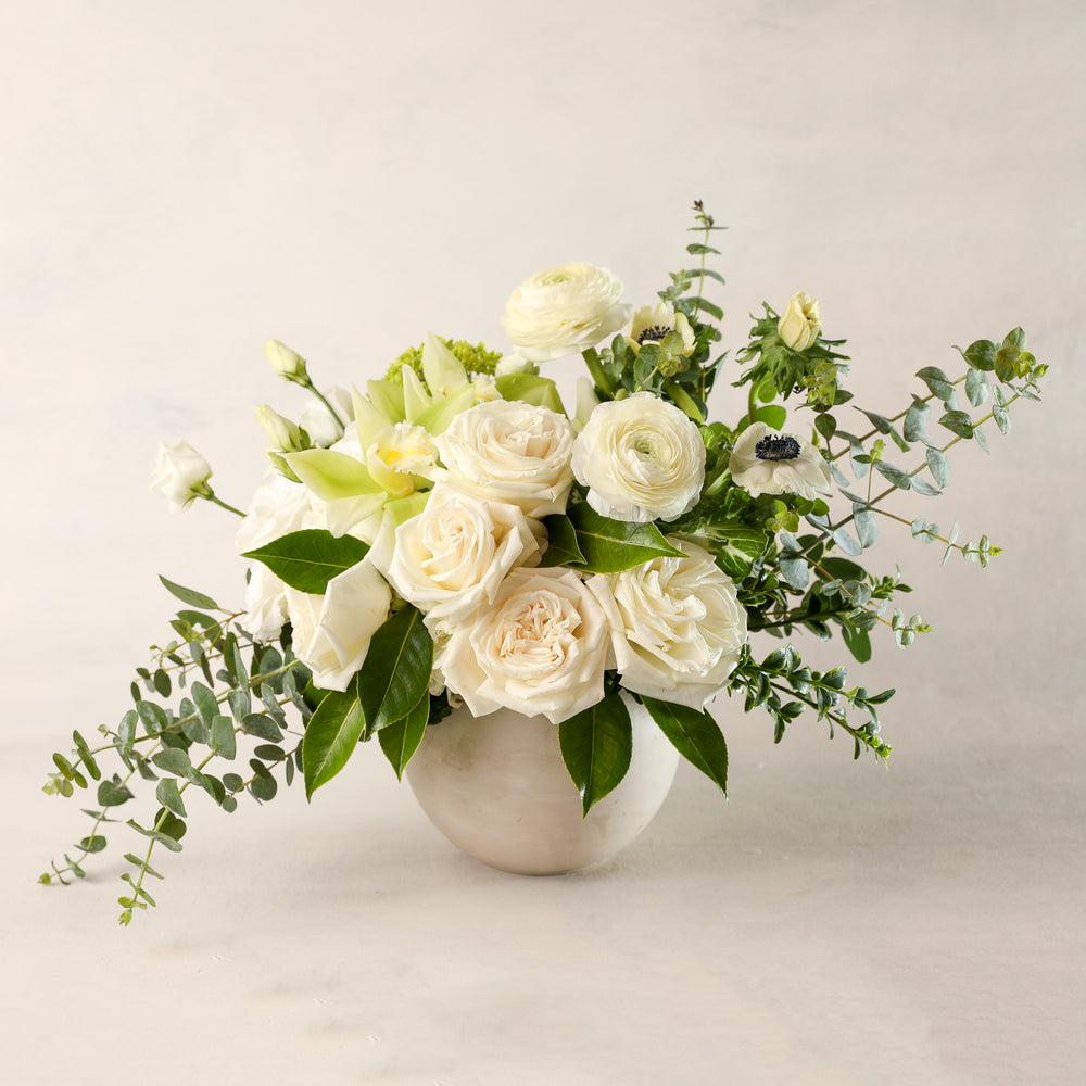 Petite Centerpiece, Order online for pickup + delivery